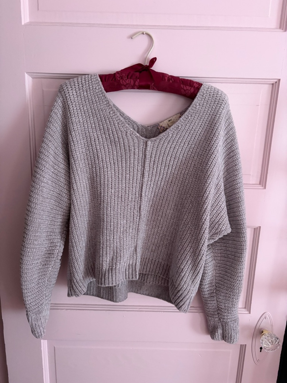 Pink Rose Light Gray V-Neck Knit Sweater